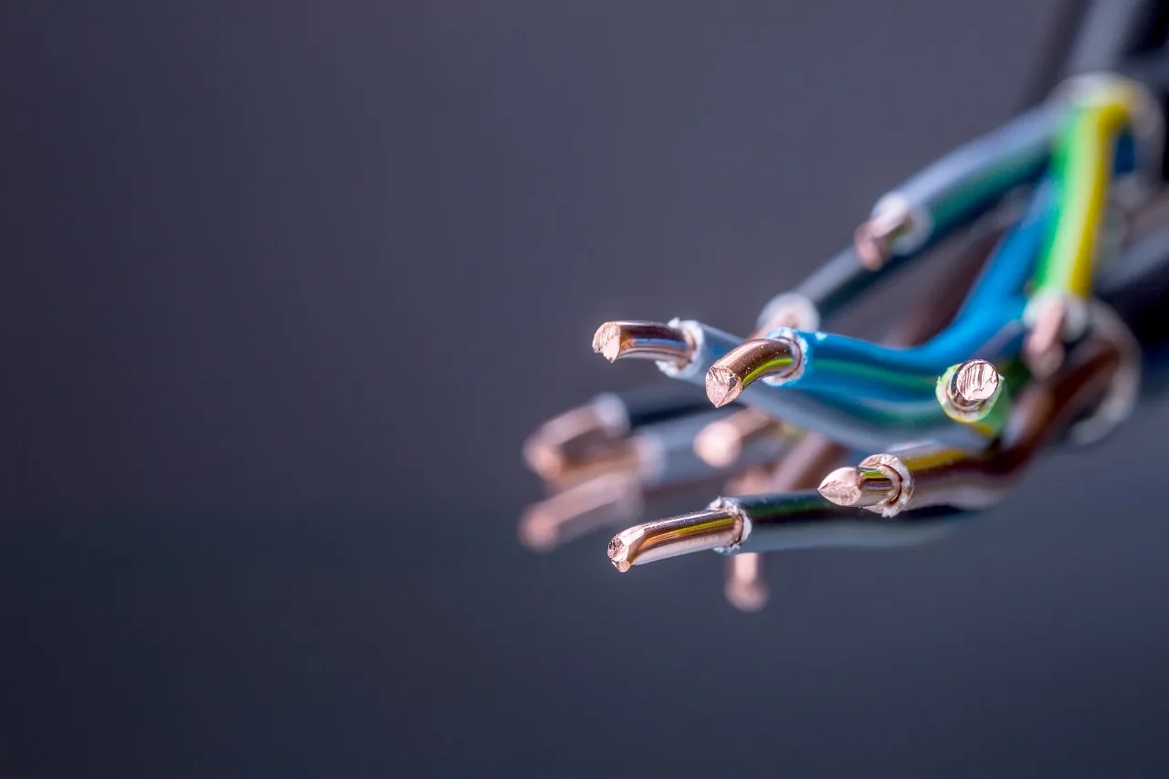 imagen de cables eléctricos.